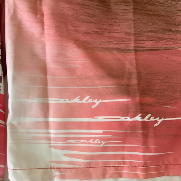 NWT Oakley Women Swim Shorts SZ-3/4 - Picture 5 of 11